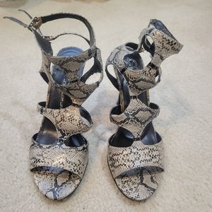 Sandstone Black Cameron Sandals